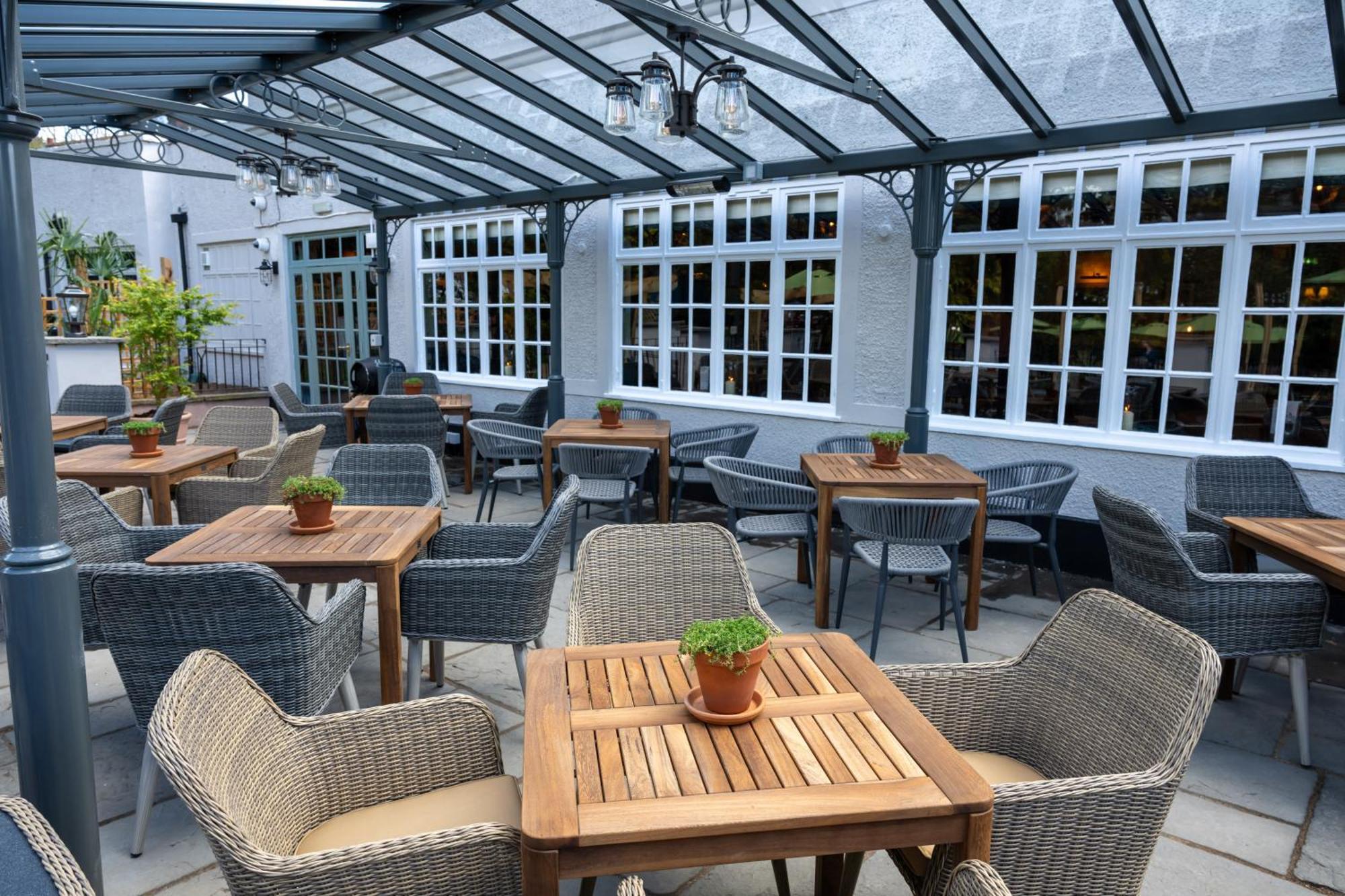 فندق Himley House By Chef & Brewer Collection المظهر الخارجي الصورة
