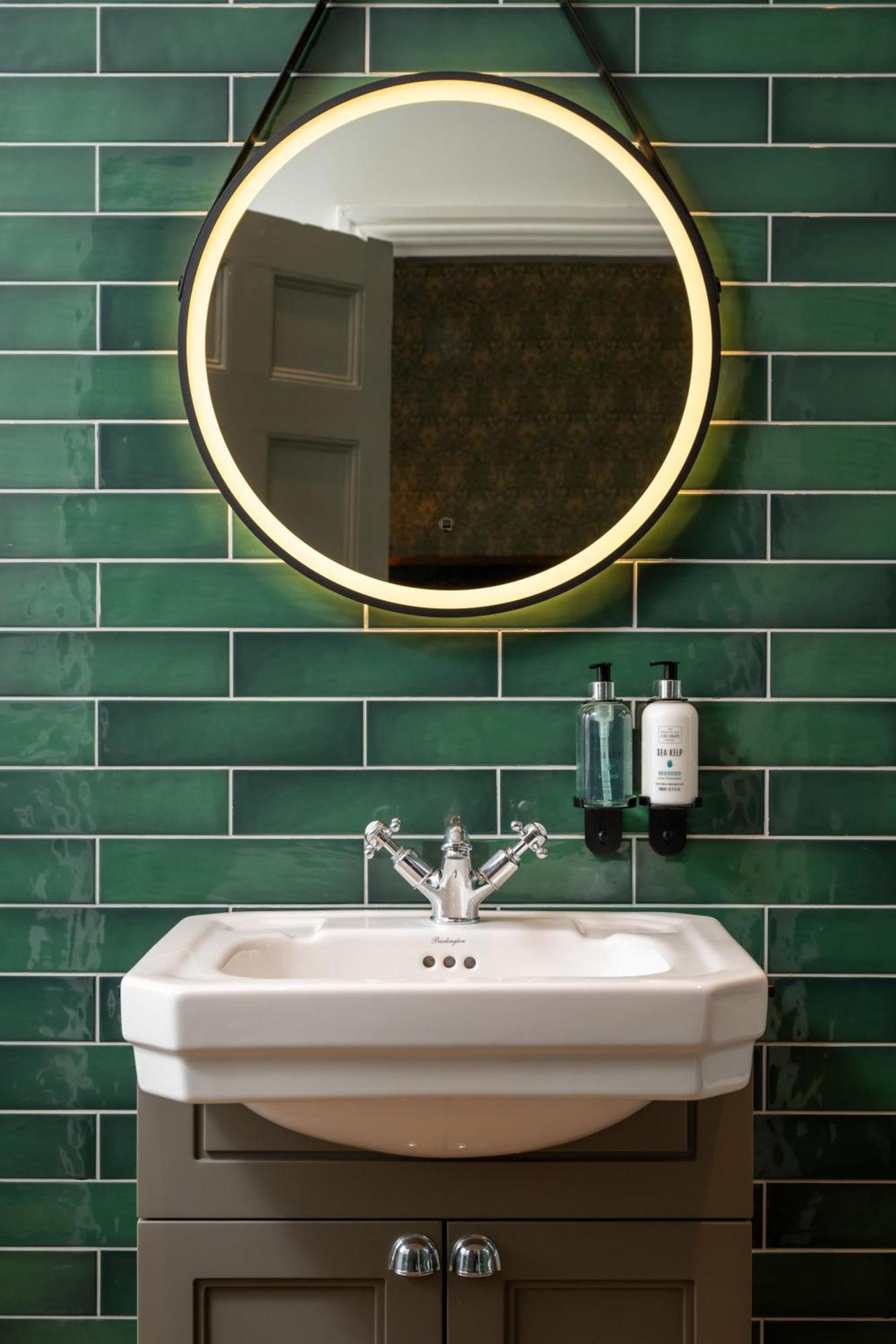 فندق Himley House By Chef & Brewer Collection المظهر الخارجي الصورة